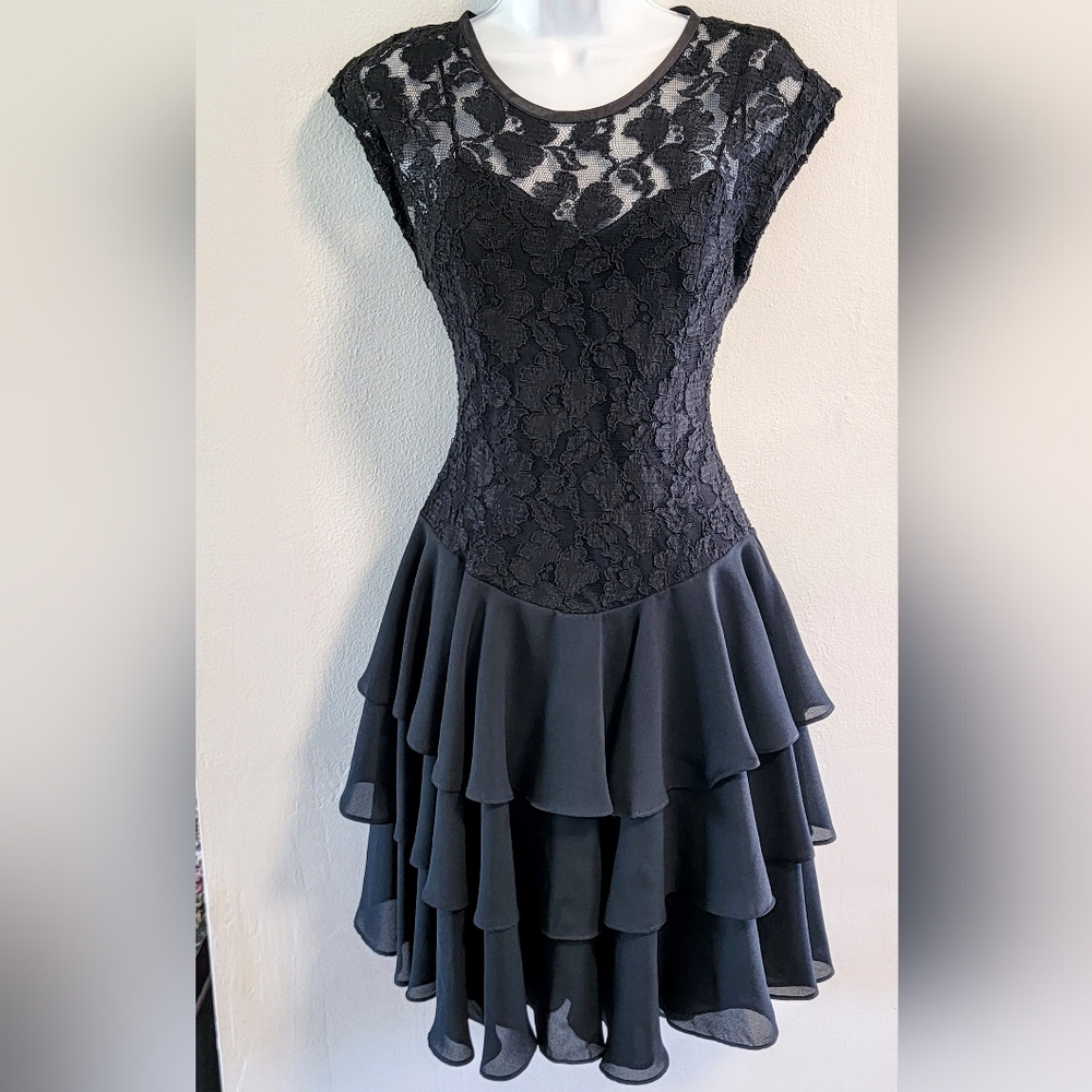 10 VTG 80s Union Tag Whimsigoth Fairy Basque Black Lace Chiffon USA Late Edition